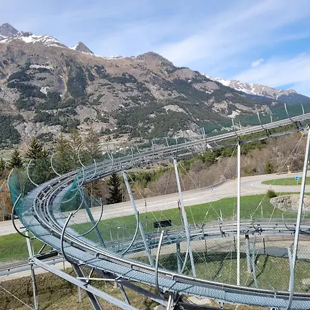 Crocblanc Villarodin-Bourget